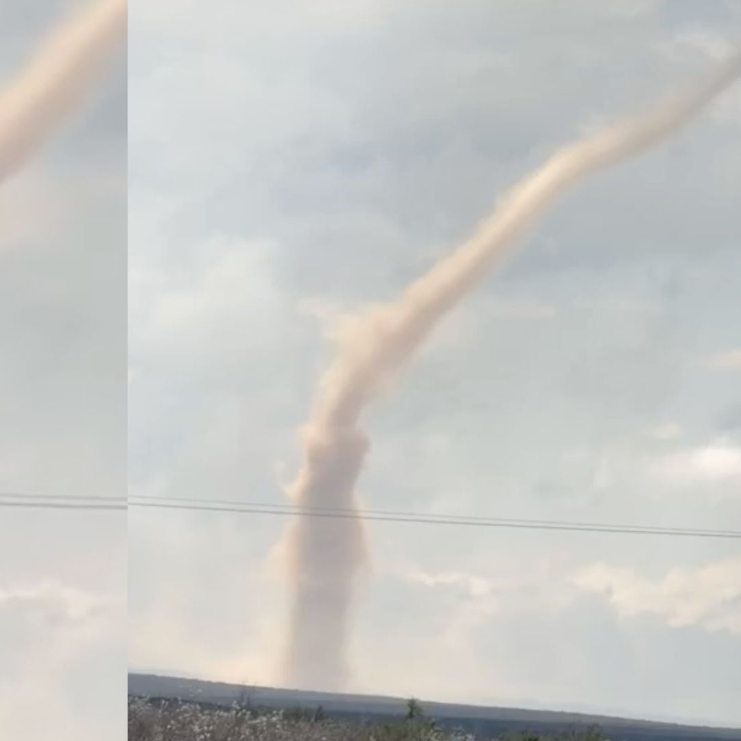 Tornado Sorprende a Habitantes de Zaragoza en Coahuila